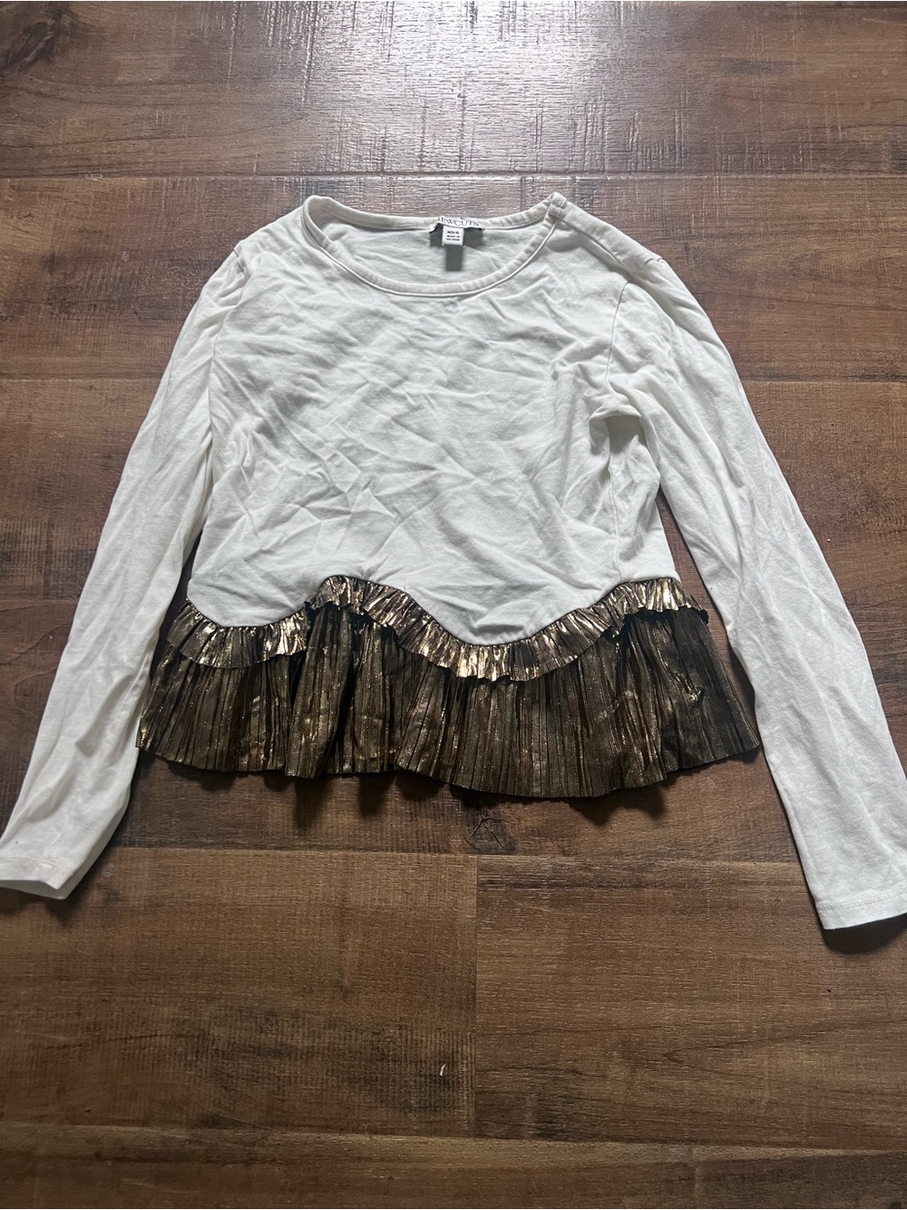 Girls Soft White Long-Sleeve Top with Metallic Gold Pleated Ruffle